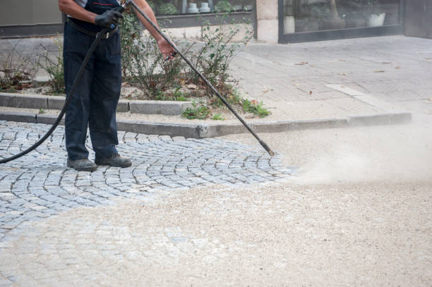 Best Restaurant Pressure Washing  in Bell, CA